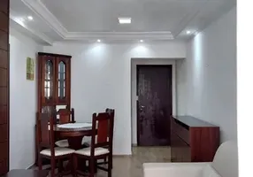 Foto 1 de Apartamento com 3 Quartos para alugar, 85m² em Tatuapé, São Paulo