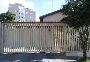 Foto 1 de Casa com 3 Quartos à venda, 220m² em Filadelfia, Betim