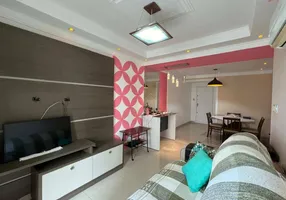 Foto 1 de Apartamento com 2 Quartos à venda, 78m² em Vila Tupi, Praia Grande