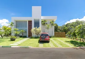 Foto 1 de Casa de Condomínio com 5 Quartos para alugar, 300m² em Guarajuba, Camaçari