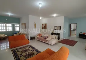 Foto 1 de Casa com 3 Quartos à venda, 275m² em Interlagos, São Paulo