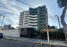 Foto 1 de Apartamento com 3 Quartos à venda, 210m² em Capim Macio, Natal
