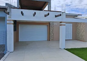 Foto 1 de Casa com 2 Quartos à venda, 160m² em Praia Areias Claras, Balneário Gaivota