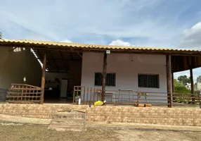 Foto 1 de Fazenda/Sítio com 4 Quartos à venda, 1000m² em São José, São Joaquim de Bicas