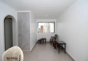 Foto 1 de Apartamento com 2 Quartos para alugar, 54m² em Bela Vista, São Paulo