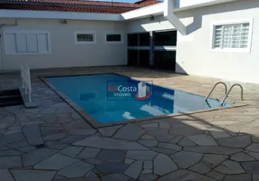 Foto 1 de Casa com 5 Quartos à venda, 370m² em Araras, Batatais