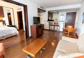 Foto 1 de Flat com 1 Quarto à venda, 60m² em Itaim Bibi, São Paulo