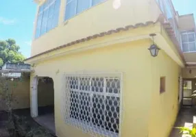 Foto 1 de Casa com 4 Quartos à venda, 188m² em Cruzeiro do Sul, Mesquita