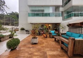 Foto 1 de Apartamento com 3 Quartos à venda, 225m² em José Menino, Santos