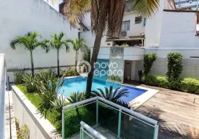 Foto 1 de Casa com 5 Quartos à venda, 600m² em Todos os Santos, Rio de Janeiro