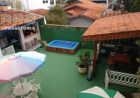 Foto 1 de Casa com 5 Quartos à venda, 300m² em Centro, Atibaia