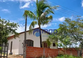 Foto 1 de Casa com 2 Quartos à venda, 70m² em Bofete, Bofete