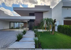 Foto 1 de Casa de Condomínio com 3 Quartos à venda, 250m² em Condominio Florais Italia, Cuiabá