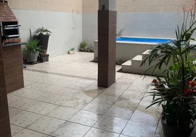 Foto 1 de Casa com 3 Quartos à venda, 158m² em Santa Mônica, Belo Horizonte