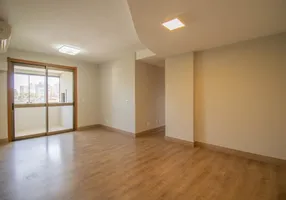 Foto 1 de Apartamento com 3 Quartos à venda, 90m² em Santana, Porto Alegre