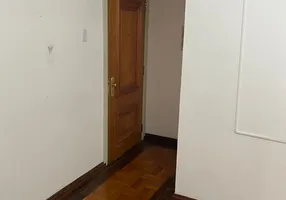 Foto 1 de Apartamento com 2 Quartos à venda, 68m² em Praia de Belas, Porto Alegre