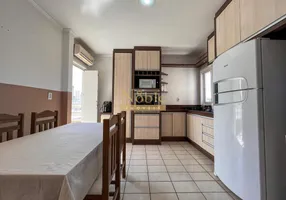 Foto 1 de Apartamento com 2 Quartos à venda, 72m² em Centro, Torres