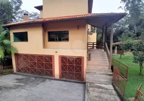 Foto 1 de Casa de Condomínio com 4 Quartos à venda, 300m² em Serra da Cantareira, Mairiporã