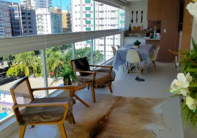 Foto 1 de Apartamento com 3 Quartos à venda, 224m² em Gonzaga, Santos