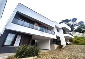 Foto 1 de Casa com 3 Quartos à venda, 140m² em Nova Califórnia, Juiz de Fora