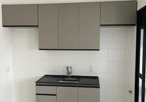 Foto 1 de Apartamento com 2 Quartos à venda, 36m² em Jardim Umarizal, São Paulo