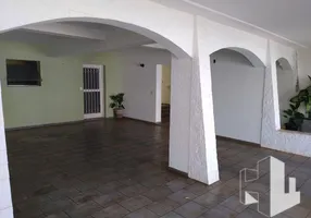 Foto 1 de Casa com 4 Quartos à venda, 400m² em Chácara Peccioli, Jaú