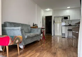 Foto 1 de Apartamento com 2 Quartos à venda, 64m² em Cambuci, São Paulo