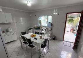 Foto 1 de Casa com 2 Quartos à venda, 117m² em Jardim Cristiane, Santo André