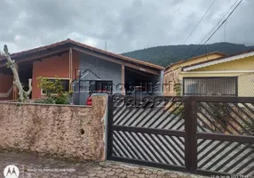 Foto 1 de Casa com 2 Quartos à venda, 114m² em Solemar, Praia Grande