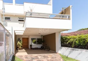 Foto 1 de Casa com 3 Quartos à venda, 213m² em Tristeza, Porto Alegre