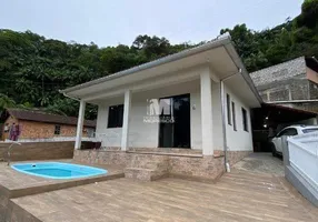 Foto 1 de Casa com 2 Quartos à venda, 110m² em São Pedro, Brusque