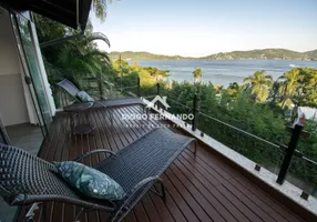 Foto 1 de Casa com 3 Quartos à venda, 221m² em Lagoa da Conceição, Florianópolis