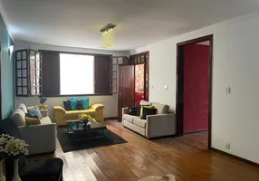 Foto 1 de Casa com 5 Quartos à venda, 472m² em Novo Eldorado, Contagem