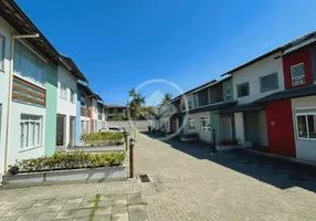 Foto 1 de Casa com 3 Quartos à venda, 111m² em Manguinhos, Serra