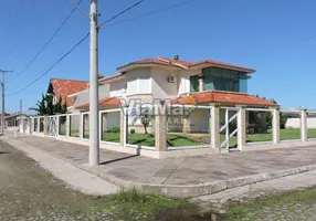 Foto 1 de Sobrado com 5 Quartos à venda, 343m² em Zona Nova, Tramandaí