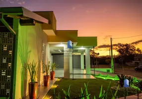Foto 1 de Casa de Condomínio com 3 Quartos à venda, 227m² em Loteamento Residencial Village Splendore, Pindamonhangaba