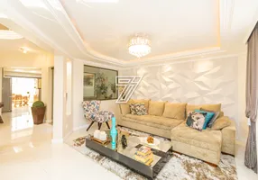 Foto 1 de Casa de Condomínio com 4 Quartos à venda, 257m² em Fazendinha, Curitiba