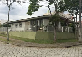 Foto 1 de Imóvel Comercial com 5 Quartos à venda, 384m² em Cristo Rei, Curitiba