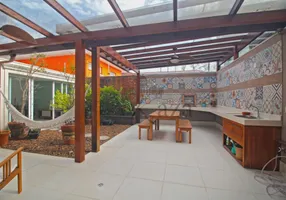 Foto 1 de Casa de Condomínio com 4 Quartos à venda, 447m² em Brooklin, São Paulo