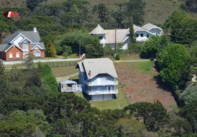 Foto 1 de Casa de Condomínio com 5 Quartos à venda, 300m² em Horto Florestal, Campos do Jordão