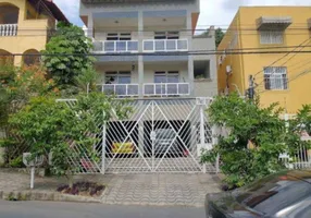 Foto 1 de Casa com 4 Quartos à venda, 332m² em Cachoeirinha, Belo Horizonte