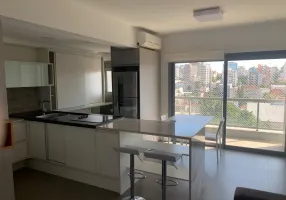 Foto 1 de Apartamento com 2 Quartos para alugar, 71m² em Auxiliadora, Porto Alegre