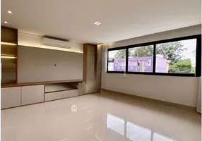 Foto 1 de Casa de Condomínio com 3 Quartos à venda, 260m² em City Recanto Anastácio, São Paulo