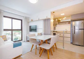 Foto 1 de Apartamento com 2 Quartos à venda, 49m² em Capão Raso, Curitiba
