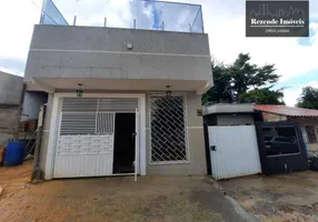 Foto 1 de Sobrado com 3 Quartos à venda, 180m² em Cidade Industrial, Curitiba