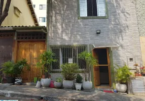 Foto 1 de Casa com 2 Quartos à venda, 150m² em Aclimação, São Paulo