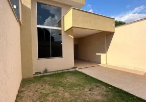 Foto 1 de Casa com 3 Quartos à venda, 190m² em Jardim Europa, Goiânia