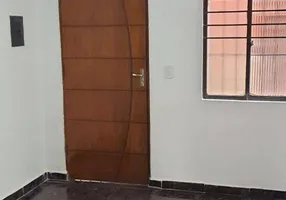 Foto 1 de Apartamento com 2 Quartos à venda, 40m² em Cidade Tiradentes, São Paulo