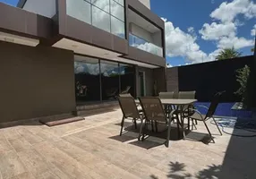 Foto 1 de Casa com 4 Quartos à venda, 170m² em Centro, Agronômica