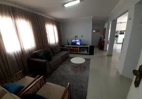 Foto 1 de Casa com 2 Quartos à venda, 200m² em Lagoa Nova, Natal